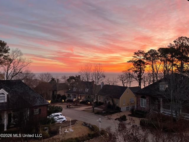 297 Roses Bluff Drive, Madison, MS 39110