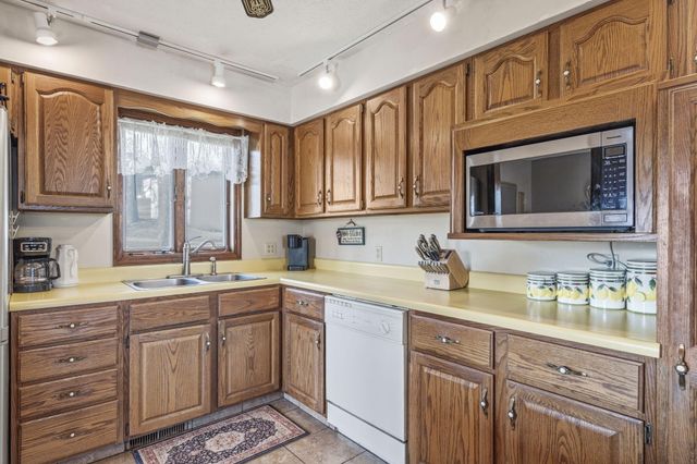 51 Stonemont Road, Blue Eye, MO 65611