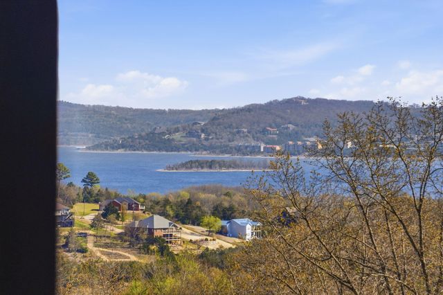 51 Stonemont Road, Blue Eye, MO 65611