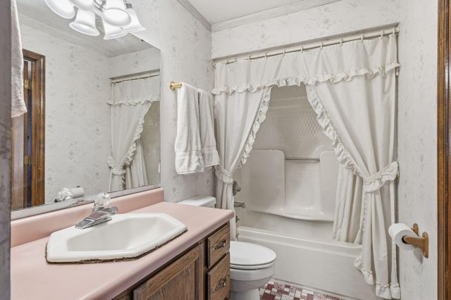 51 Stonemont Road, Blue Eye, MO 65611