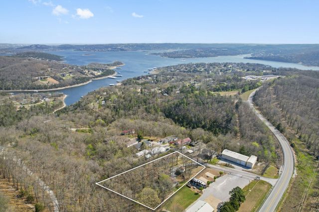 51 Stonemont Road, Blue Eye, MO 65611