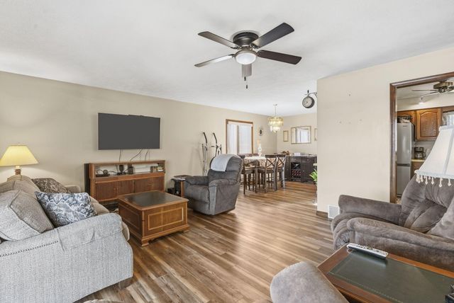 51 Stonemont Road, Blue Eye, MO 65611