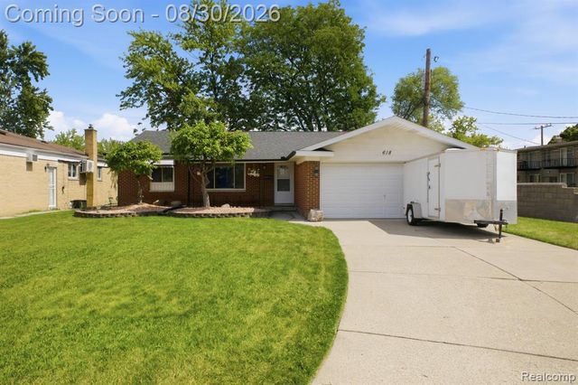 618 N Inkster Road, Dearborn Heights, MI 48127