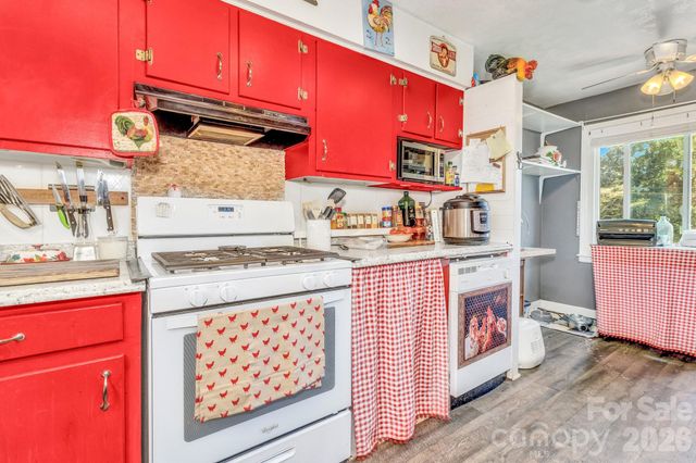 1195 Hendersonville Highway, Pisgah Forest, NC 28768