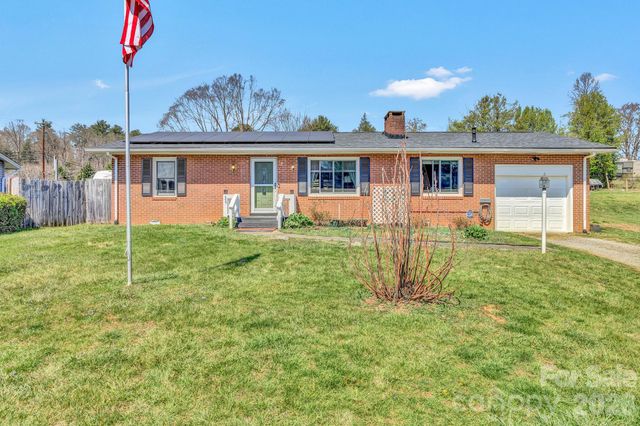 1195 Hendersonville Highway, Pisgah Forest, NC 28768