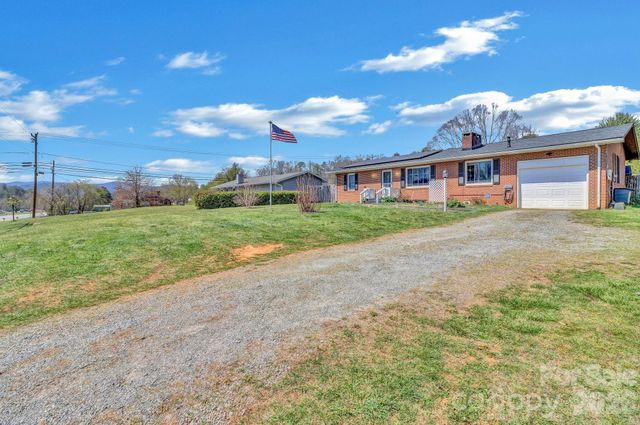 1195 Hendersonville Highway, Pisgah Forest, NC 28768