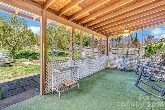 1195 Hendersonville Highway, Pisgah Forest, NC 28768