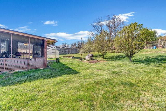 1195 Hendersonville Highway, Pisgah Forest, NC 28768