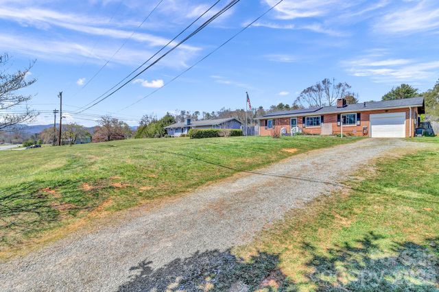 1195 Hendersonville Highway, Pisgah Forest, NC 28768