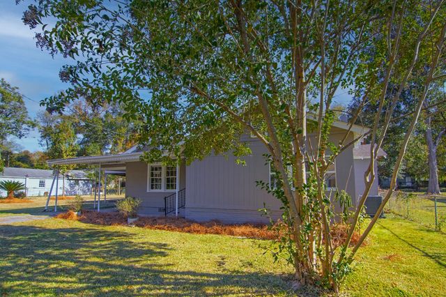 1704 18th Avenue, Phenix City, AL 36867