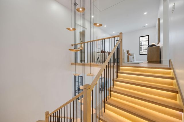 616 Ridge Street, Houston, TX 77009