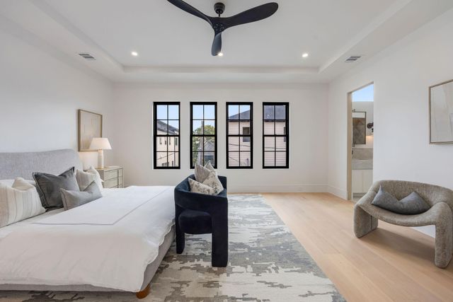 616 Ridge Street, Houston, TX 77009