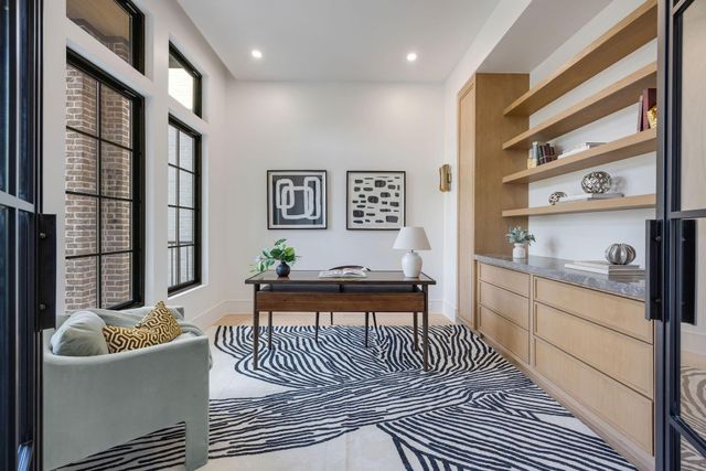 616 Ridge Street, Houston, TX 77009