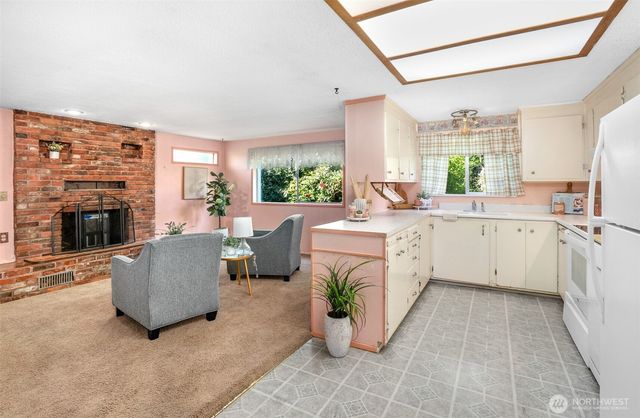 213 Alder Street, Everett, WA 98203