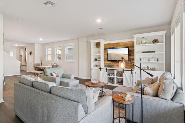 2916 DEERBERRY LANE, Clermont, FL 34714