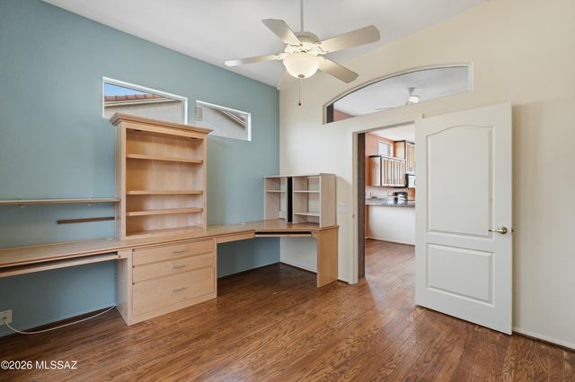 13828 N Lobelia Way, Oro Valley, AZ 85755