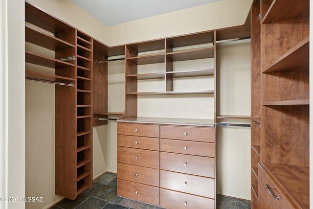 13828 N Lobelia Way, Oro Valley, AZ 85755