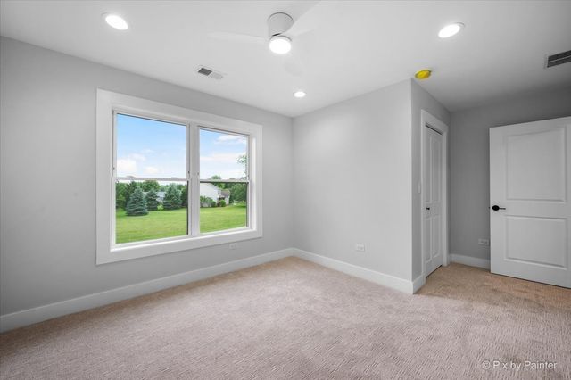 16212 Peregrine Trail, Huntley, IL 60142