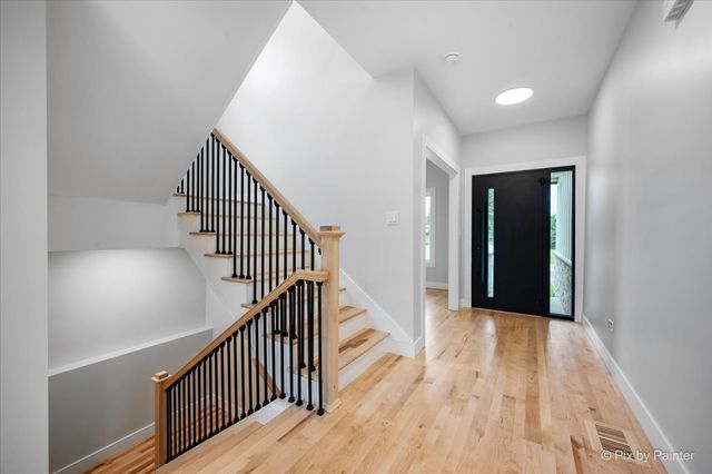 16212 Peregrine Trail, Huntley, IL 60142