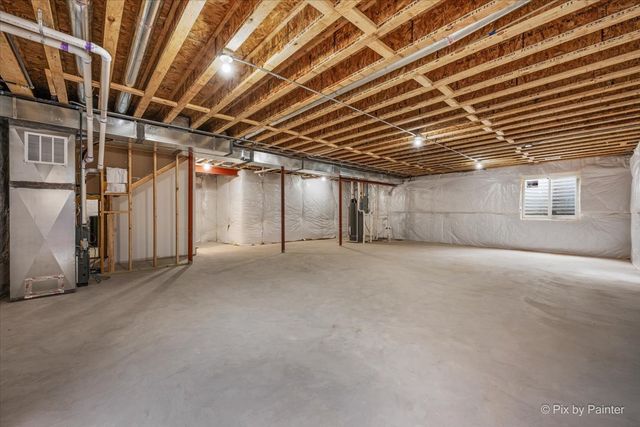 16212 Peregrine Trail, Huntley, IL 60142