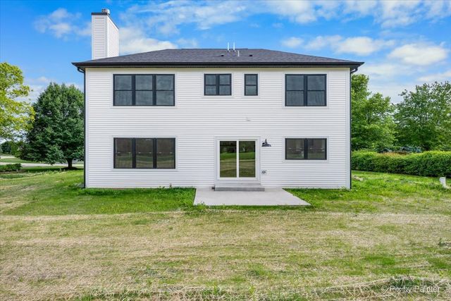 16212 Peregrine Trail, Huntley, IL 60142