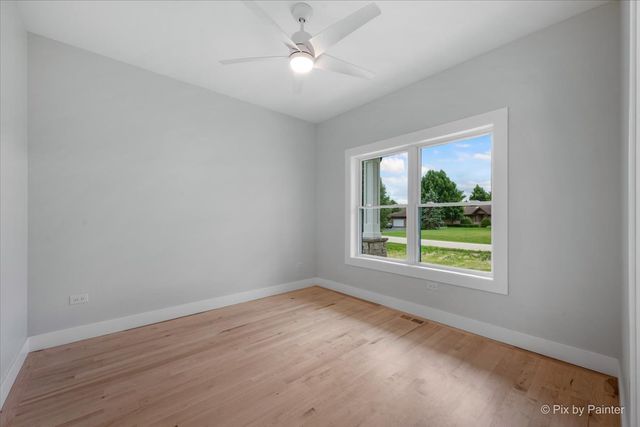 16212 Peregrine Trail, Huntley, IL 60142