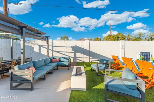 4546 E CAMPBELL Avenue, Phoenix, AZ 85018