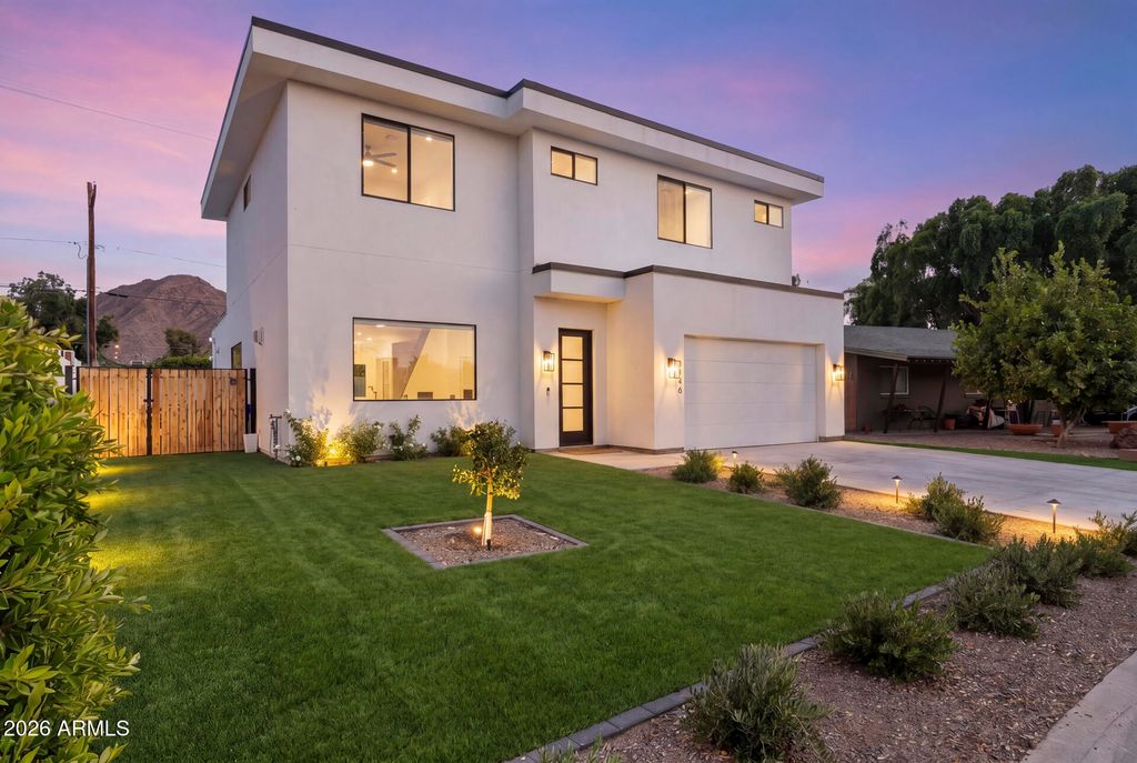 4546 E CAMPBELL Avenue, Phoenix, AZ 85018