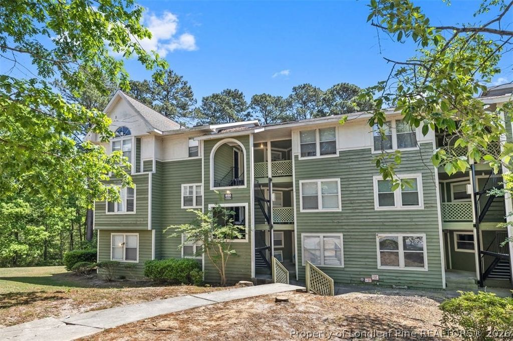950 Stewarts Creek Drive 9, Fayetteville, NC 28314
