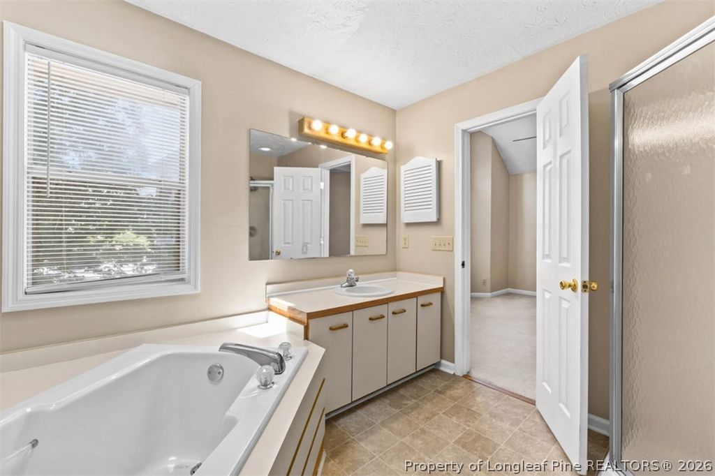 950 Stewarts Creek Drive 9, Fayetteville, NC 28314 — photo 13