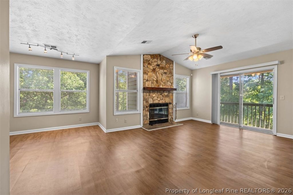 950 Stewarts Creek Drive 9, Fayetteville, NC 28314 — photo 3