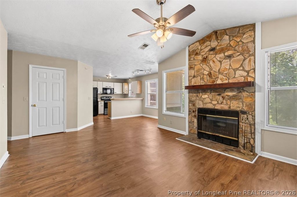 950 Stewarts Creek Drive 9, Fayetteville, NC 28314 — photo 6