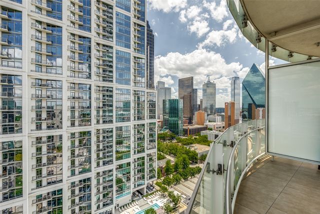 1918 Olive Street 2002, Dallas, TX 75201