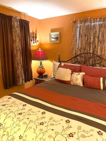 11 Webquish Ln, Mashpee, MA 02649