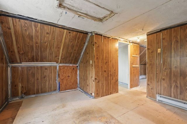 11 Webquish Ln, Mashpee, MA 02649