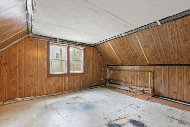 11 Webquish Ln, Mashpee, MA 02649