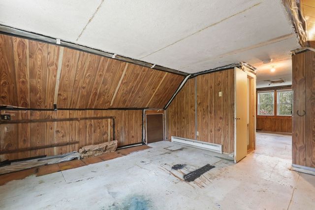 11 Webquish Ln, Mashpee, MA 02649