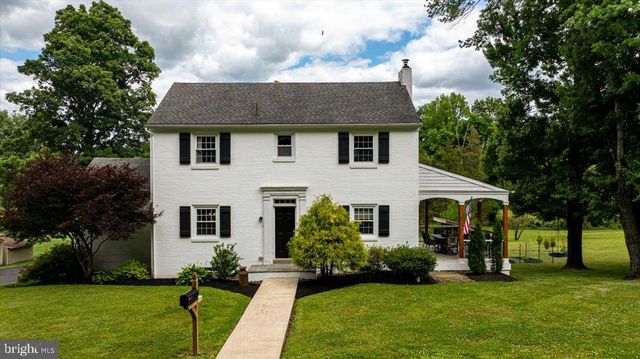 2323 OLD RTE 100, Barto, PA 19504