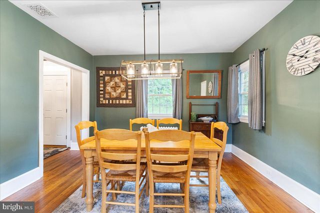 2323 OLD RTE 100, Barto, PA 19504