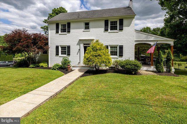 2323 OLD RTE 100, Barto, PA 19504