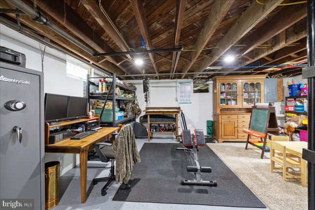 2323 OLD RTE 100, Barto, PA 19504