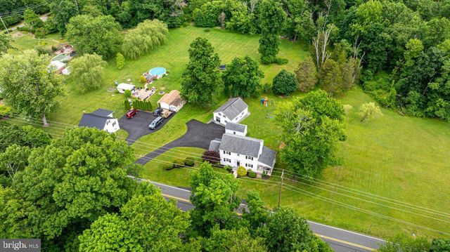 2323 OLD RTE 100, Barto, PA 19504