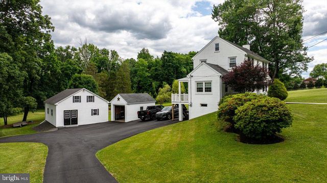 2323 OLD RTE 100, Barto, PA 19504
