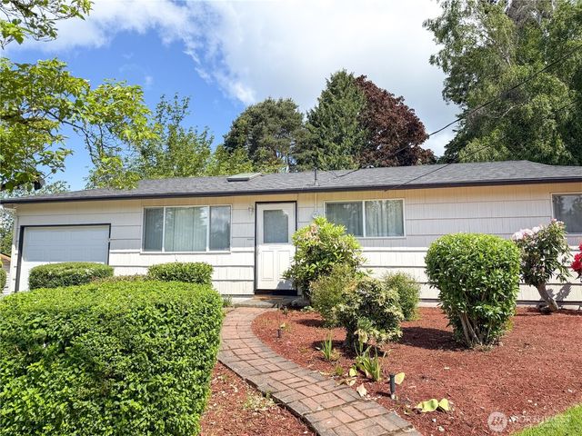 2434 SW 328th Street, Federal Way, WA 98023