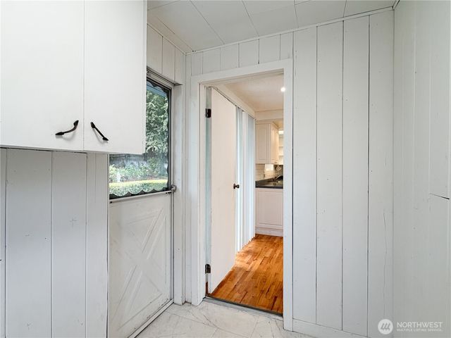 2434 SW 328th Street, Federal Way, WA 98023