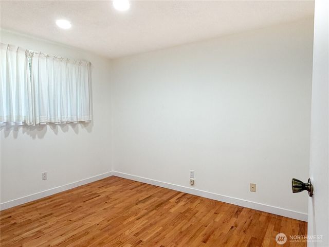 2434 SW 328th Street, Federal Way, WA 98023