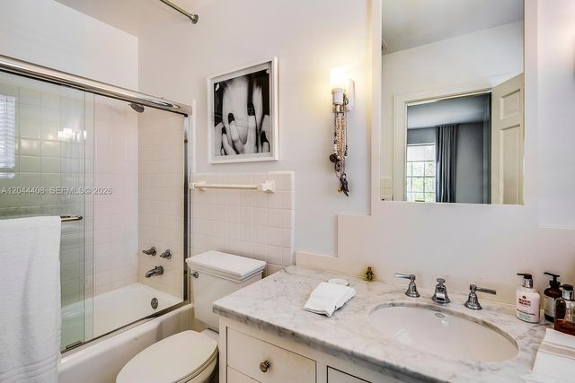 2828 Segovia St Suite 1, Coral Gables, FL 33134
