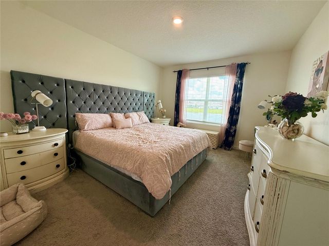 31800 OYSTER TRELLIS LANE, Wesley Chapel, FL 33545