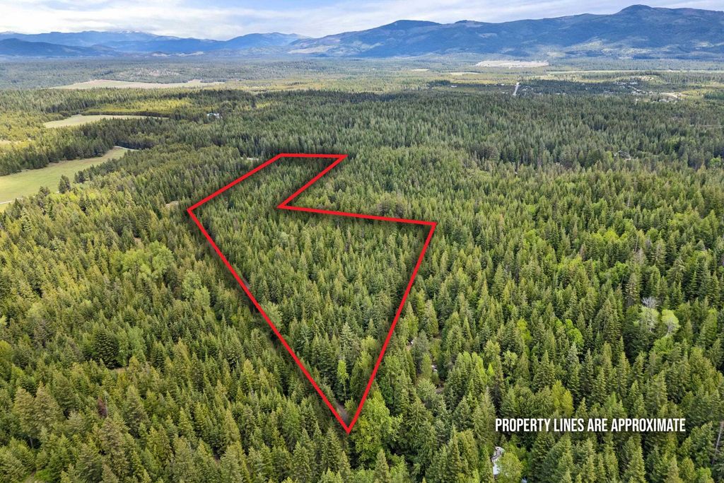 1151 Bergen Rd, Newport, WA 99156