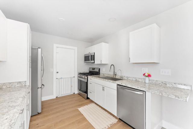 11510 NW 31st Place, Sunrise, FL 33323